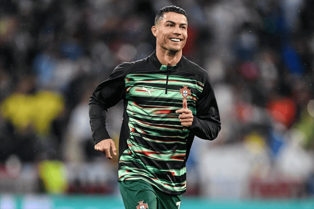 kaiyunC罗在雄鹿比赛中逆转，赛况扑朔迷离引发热议！的简单介绍